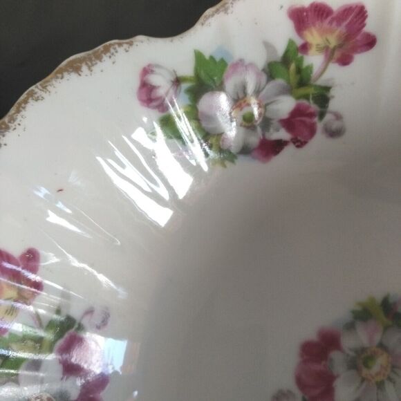 8" Bowl Hand Painted Pink & White Floral Flower Gold Trim Porcelain Vintage - Picture 7 of 9